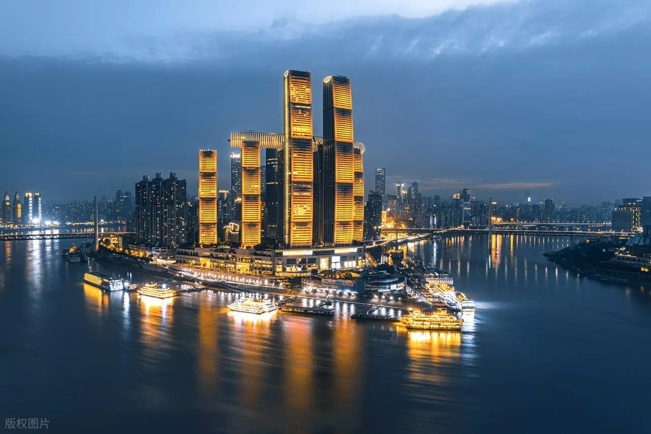 光影塑品：写字楼夜景亮化工程的商务价值升级与原实科技实践
