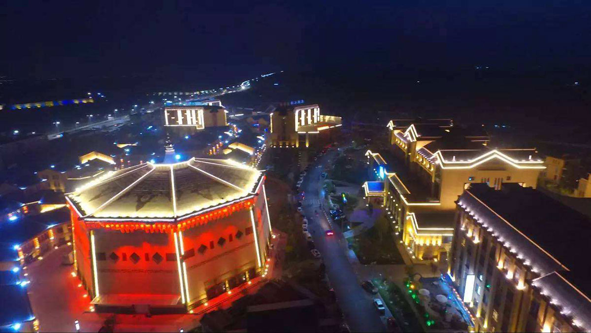 银川镇北堡温泉小镇建筑照明工程夜景观落地实景