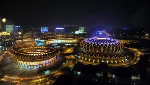 山东济南夜景照明工程,楼体楼宇亮化工程,LED发光标识工程,夜景景观照明工程,夜景泛光照明,LED照明,LED发光字工程,亮化工程,LED外露发光字