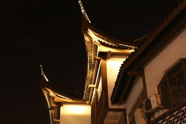 山东济南夜景照明工程,楼体楼宇亮化工程,LED发光标识工程,夜景景观照明工程,夜景泛光照明,LED照明,LED发光字工程,亮化工程,LED外露发光字