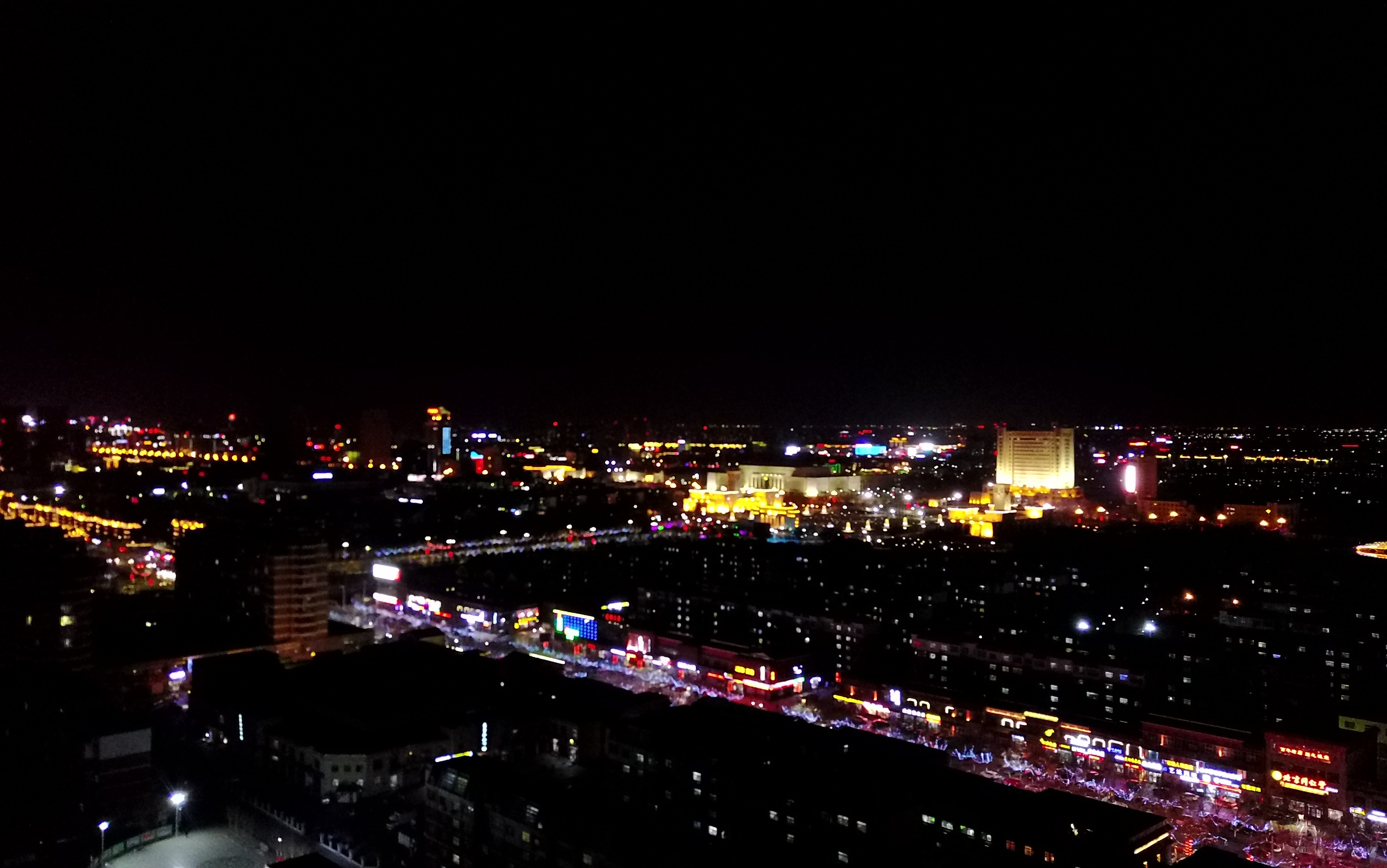 山东济南夜景照明工程,楼体楼宇亮化工程,LED发光标识工程,夜景景观照明工程,夜景泛光照明,LED照明,LED发光字工程,亮化工程,LED外露发光字